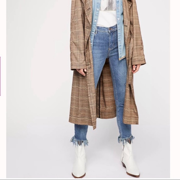 Free People Denim - Free people Great Heights Frayed Skinny Jeans